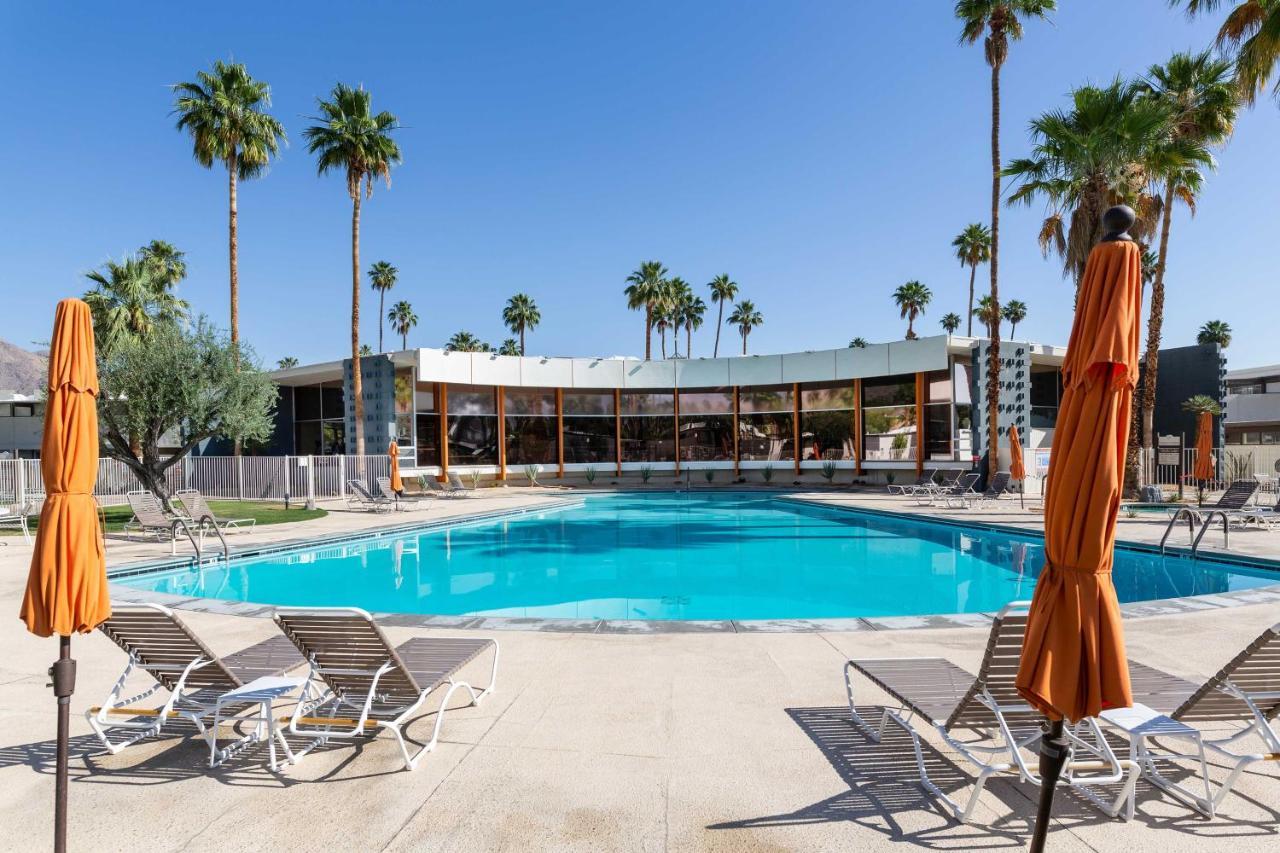 Mid-Century Palm Springs Bungalow With Patio! Exterior foto